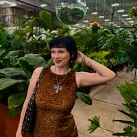 Sitter Profile Image: Shelby S.