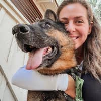 Sitter Profile Image: Dana G.