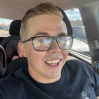 Sitter Profile Image: Kyle & Mikayla R.