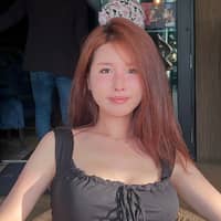 Sitter Profile Image: Yaqing F.