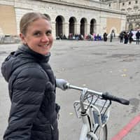 Sitter Profile Image: Sydney S.