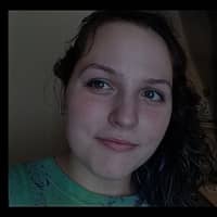 Sitter Profile Image: Sara R.