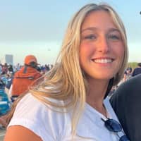 Sitter Profile Image: Miranda S.