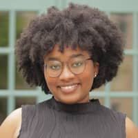 Sitter Profile Image: Joy S.