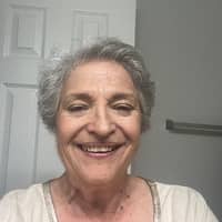 Sitter Profile Image: Sherri V.