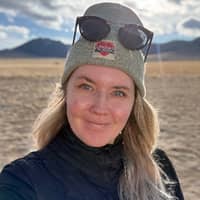 Sitter Profile Image: Suzanne S.