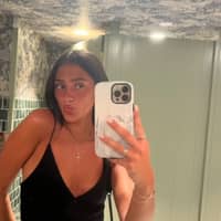 Sitter Profile Image: Isabel P.