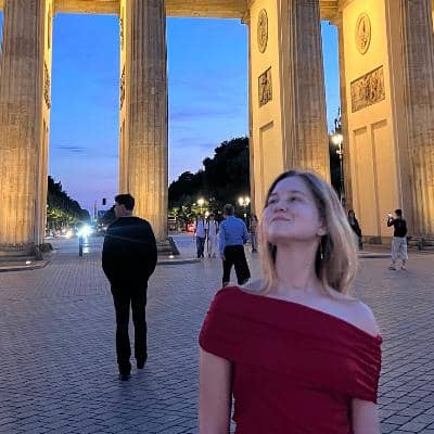 Sitterprofilbild: Aleksandra V.