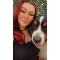 Sitter Profile Image: Alexis A.