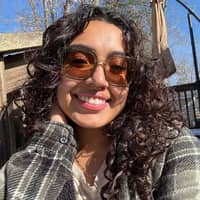 Sitter Profile Image: Jennifer Z.