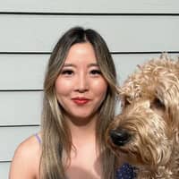 Sitter Profile Image: Sarah L.