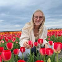 Sitter Profile Image: Megan W.