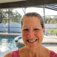 Sitter Profile Image: Christine H.