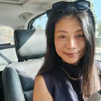 Sitter Profile Image: Ni L.