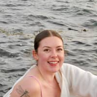 Sitter Profile Image: Sarah S.