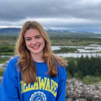 Sitter Profile Image: Stephanie B.