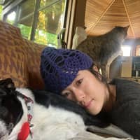 Sitter Profile Image: River F.