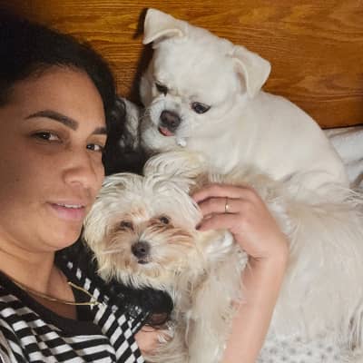 Sitter Profile Image: Yanet W.