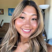 Sitter Profile Image: Hannah S.