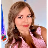 Sitter Profile Image: Olivia P.