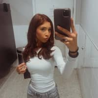 Sitter Profile Image: Mia G.