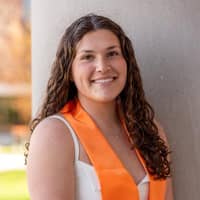 Sitter Profile Image: Julia G.