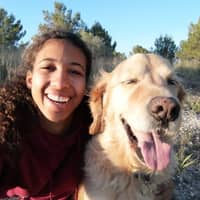 Sitter Profile Image: Mia N.