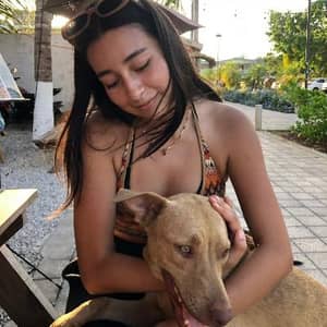 Sitter Profile Image: andrea b.