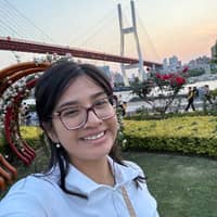 Sitter Profile Image: Esmeralda S.