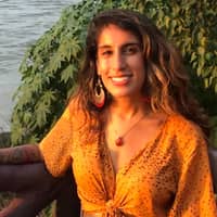 Sitter Profile Image: Alisa R.