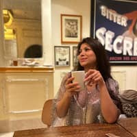 Sitter Profile Image: Nadia E.