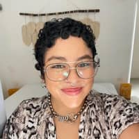 Sitter Profile Image: Alejandra V.