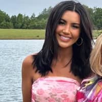 Sitter Profile Image: Bella M.