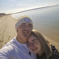 Sitter Profile Image: Angelina J.