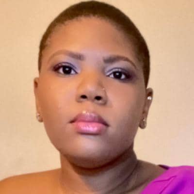 Sitter Profile Image: Janingxia K.