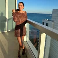 Sitter Profile Image: Isabella D.