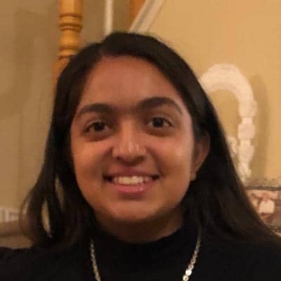 Sitter Profile Image: Priya B.