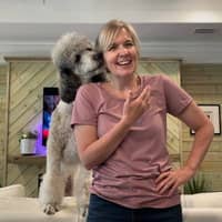 Sitter Profile Image: Shelley G.