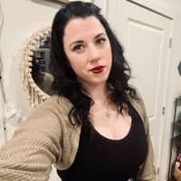 Sitter Profile Image: Abigail K.