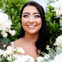 Sitter Profile Image: Laura A.