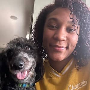 Sitter Profile Image: Cheyene S.