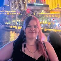 Sitter Profile Image: Makayla S.