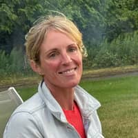 Sitter Profile Image: Evelyn K.