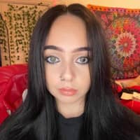 Sitter Profile Image: Eleanor D.