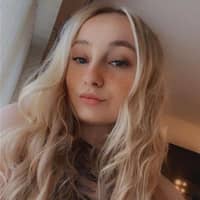 Sitter Profile Image: Ellie D.