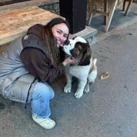 Sitter Profile Image: Liv A.