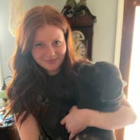 Sitter Profile Image: Molly W.