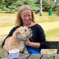 Sitter Profile Image: Joanne D.