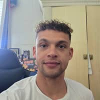 Sitter Profile Image: Devin F.