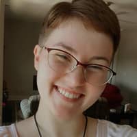Sitter Profile Image: Madelyne S.